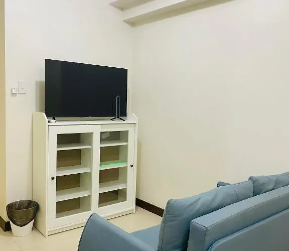 Urban District Apartment *